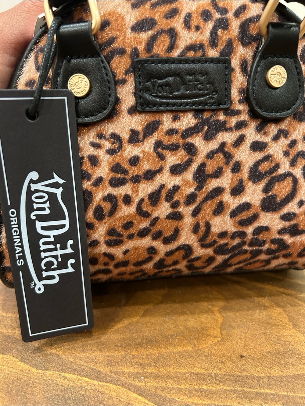 Von Dutch Leopard Print mini Bowling Bag. NWT - Picture 4 of 8
